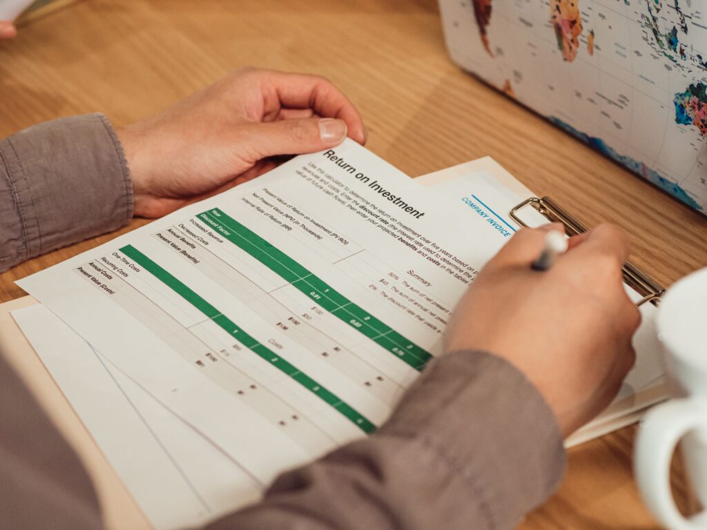 Return On Investment Formula For Real Estate Investors: 5 Mistakes to Avoid
